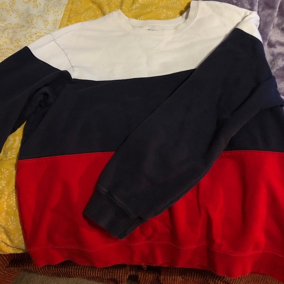 Men’s Striped Pullover - Picture 2 of 4